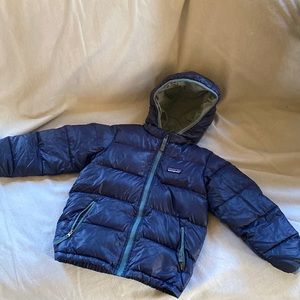 Patagonia 4T puffer jacket.